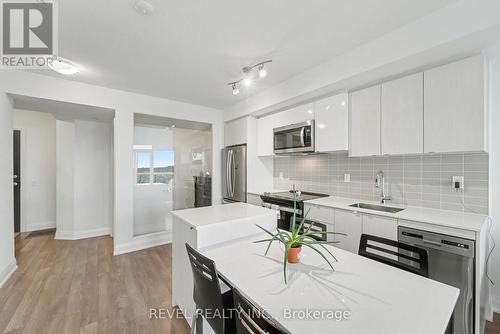 1506 - 1461 Lawrence Avenue E, Toronto, ON - Indoor