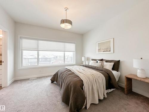 #5 130 Element Dr, St. Albert, AB - Indoor Photo Showing Bedroom