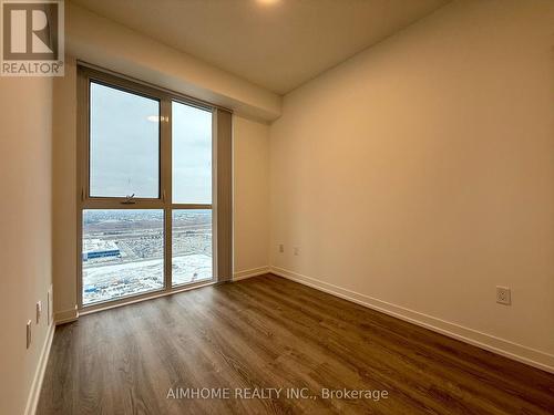 2909 - 8 Interchange Way, Vaughan, ON - Indoor Photo Showing Other Room