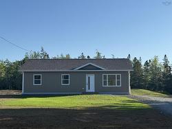 4253 325 Highway  Newcombville, NS B4V 7W1