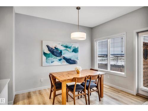 98 Kingsbury Ci, Spruce Grove, AB - Indoor Photo Showing Dining Room