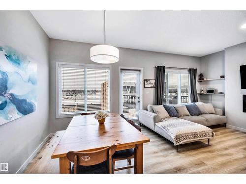 98 Kingsbury Ci, Spruce Grove, AB - Indoor