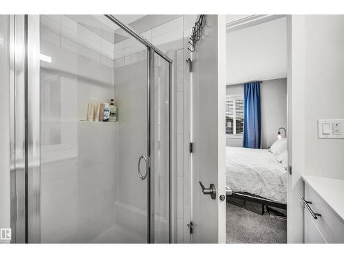 98 Kingsbury Ci, Spruce Grove, AB - Indoor Photo Showing Bathroom