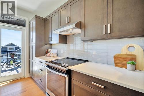 2594 Crown Crest Drive, West Kelowna, BC - Indoor Photo Showing Kitchen With Upgraded Kitchen