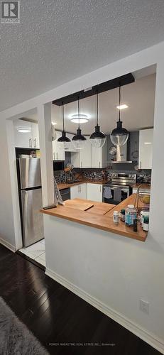 455 Valade Crescent, Ottawa, ON - Indoor Photo Showing Kitchen