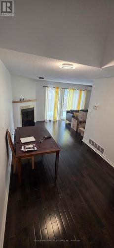 455 Valade Crescent, Ottawa, ON - Indoor