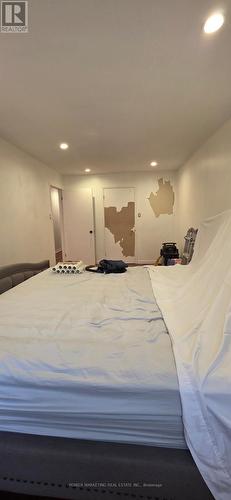 Primary bedroom, walls are being repainted - 455 Valade Crescent, Ottawa, ON - Indoor Photo Showing Other Room