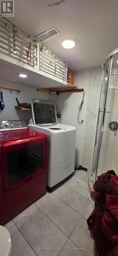 455 Valade Crescent, Ottawa, ON - Indoor Photo Showing Laundry Room