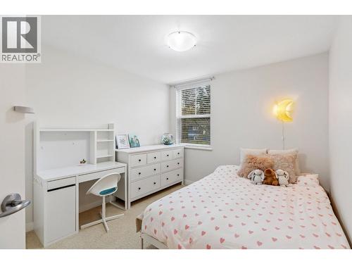 2 312 Casey Street, Coquitlam, BC - Indoor Photo Showing Bedroom