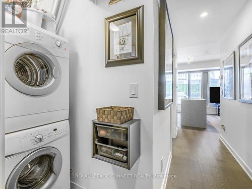 518 - 170 Sumach Street, Toronto, ON - Indoor Photo Showing Laundry Room