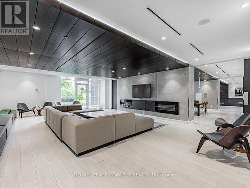 518 - 170 Sumach Street, Toronto, ON - Indoor With Fireplace