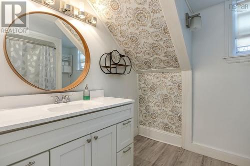 5615 Prospect Road, New Minas, NS - Indoor Photo Showing Bathroom