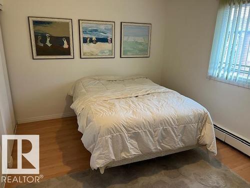 #407 10529 93 St Nw, Edmonton, AB - Indoor Photo Showing Bedroom