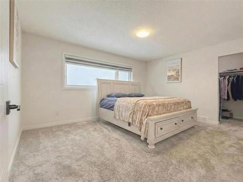 51 Dietrich Bay, Brandon, MB - Indoor Photo Showing Bedroom