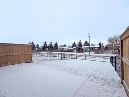 51 Dietrich Bay, Brandon, MB - Outdoor