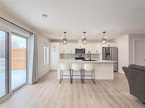 51 Dietrich Bay, Brandon, MB - Indoor