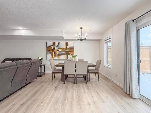 51 Dietrich Bay, Brandon, MB - Indoor Photo Showing Other Room