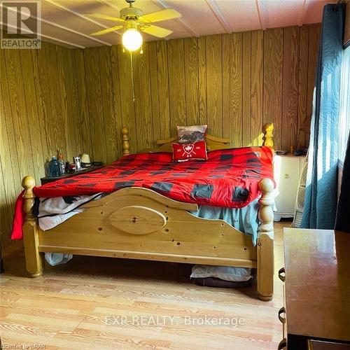813016 East Back Line E, Grey Highlands, ON - Indoor Photo Showing Bedroom