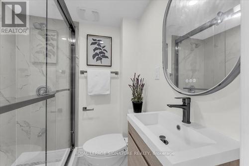 49 Ivordale Crescent, Toronto, ON - Indoor Photo Showing Bathroom