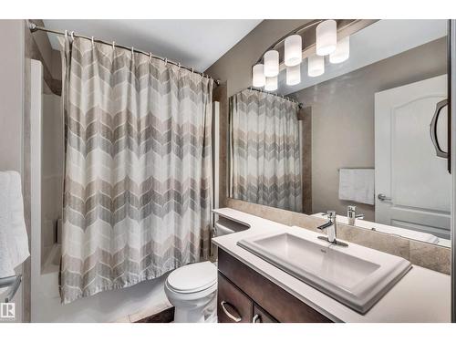 5512 Allbright Sq Sw, Edmonton, AB - Indoor Photo Showing Bathroom