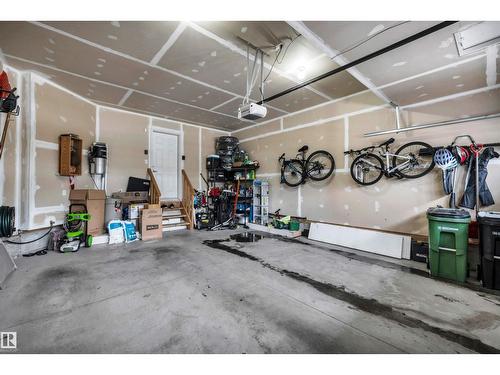 5512 Allbright Sq Sw, Edmonton, AB - Indoor Photo Showing Garage