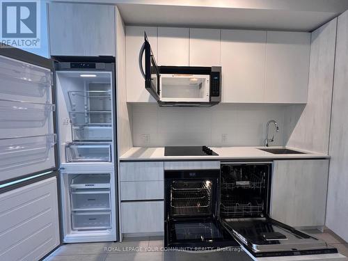 311 - 5858 Yonge Street, Toronto, ON - Indoor Photo Showing Other Room