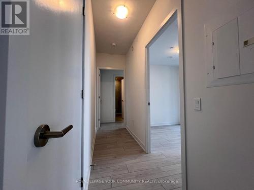 311 - 5858 Yonge Street, Toronto, ON - Indoor Photo Showing Other Room