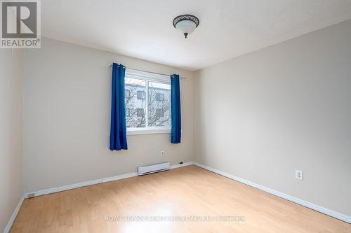 136 - 1058 Falgarwood Drive, Oakville, ON - Indoor Photo Showing Other Room