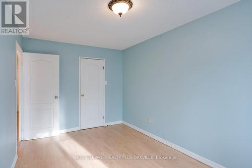 136 - 1058 Falgarwood Drive, Oakville, ON - Indoor Photo Showing Other Room
