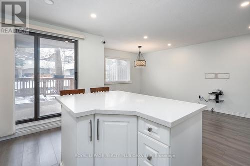 136 - 1058 Falgarwood Drive, Oakville, ON - Indoor