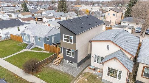 .5 223 Royal Avenue  Winnipeg, MB R2V 1H6