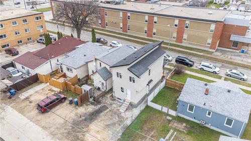 .5 223 Royal Avenue, Winnipeg, MB - Outdoor