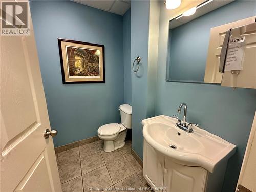 65 Thames Street, Chatham, ON 