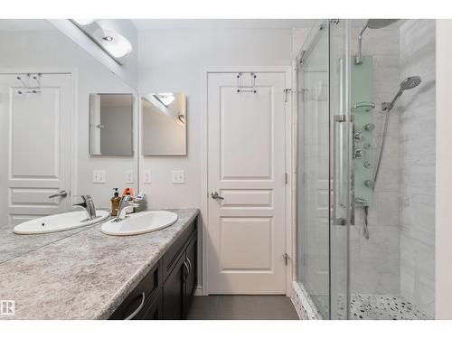 346 Secord Bv Nw, Edmonton, AB - Indoor Photo Showing Bathroom