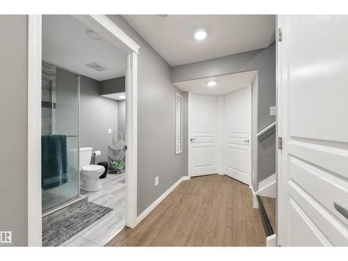 346 Secord Bv Nw, Edmonton, AB - Indoor