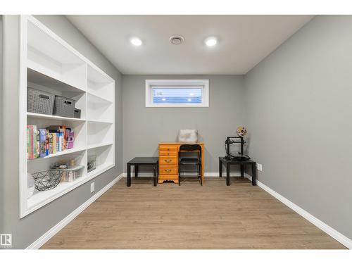 346 Secord Bv Nw, Edmonton, AB - Indoor