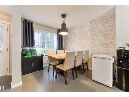 346 Secord Bv Nw, Edmonton, AB - Indoor Photo Showing Dining Room