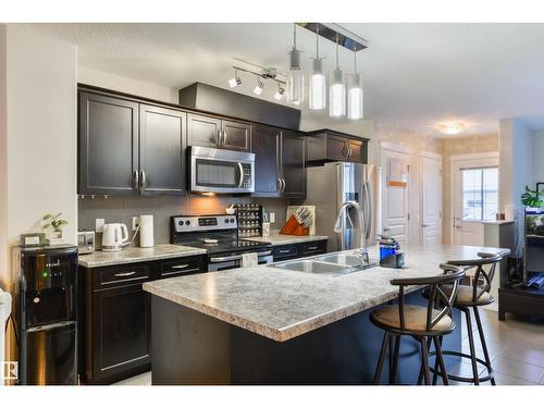 346 Secord Bv Nw, Edmonton, AB - Indoor Photo Showing Kitchen With Double Sink With Upgraded Kitchen