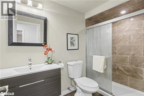 37 Brookside Terrace Unit# 29, Smith-Ennismore, ON - Indoor Photo Showing Bathroom