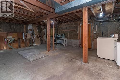 2834 Aldwynd Rd, Langford, BC - Indoor