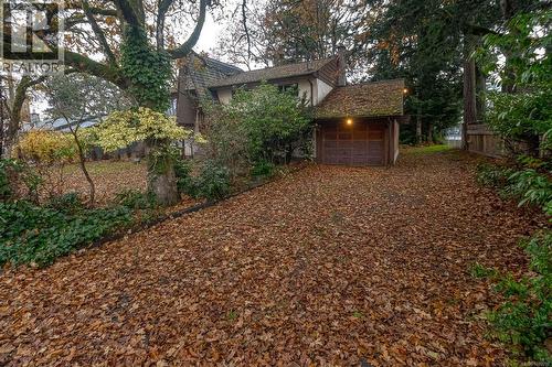 2834 Aldwynd Rd, Langford, BC - Outdoor