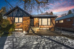49 Ivordale Crescent  Toronto, ON M1R 2W7