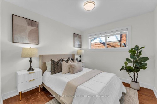 49 Ivordale Crescent, Toronto, ON - Indoor Photo Showing Bedroom