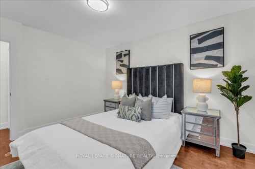 49 Ivordale Crescent, Toronto, ON - Indoor Photo Showing Bedroom