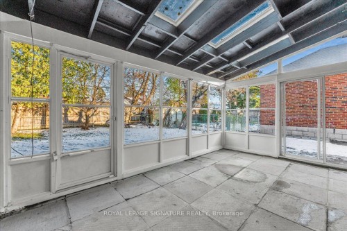 49 Ivordale Crescent, Toronto, ON -  Photo Showing Other Room