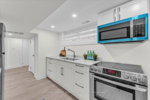 49 Ivordale Crescent, Toronto, ON - Indoor