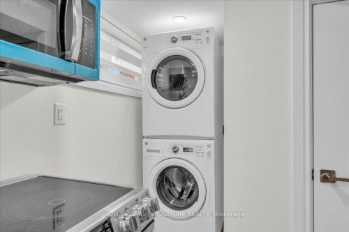 49 Ivordale Crescent, Toronto, ON - Indoor Photo Showing Laundry Room