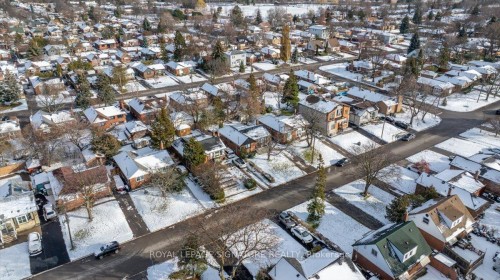 49 Ivordale Crescent, Toronto, ON - Outdoor