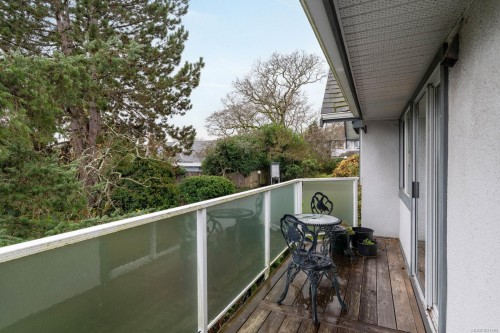 5-1356 Slater St, Saanich, BC 