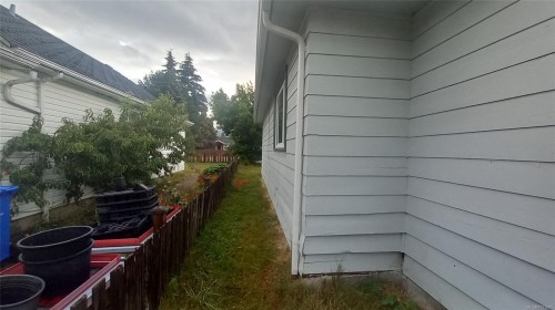 4738 Gertrude St, Port Alberni, BC 